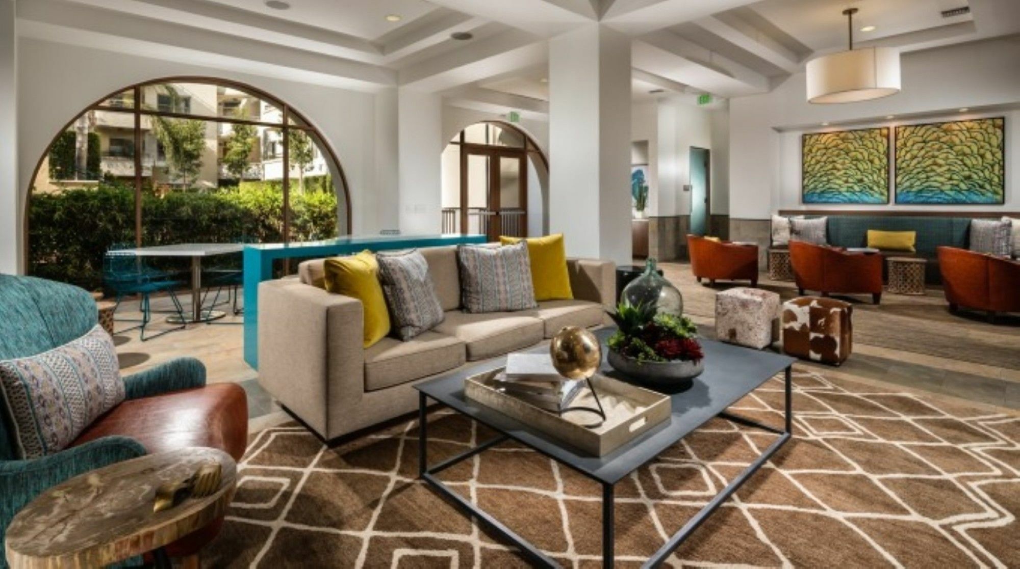 Global Luxury Suites At Tiverton Ave Los Angeles Bagian luar foto